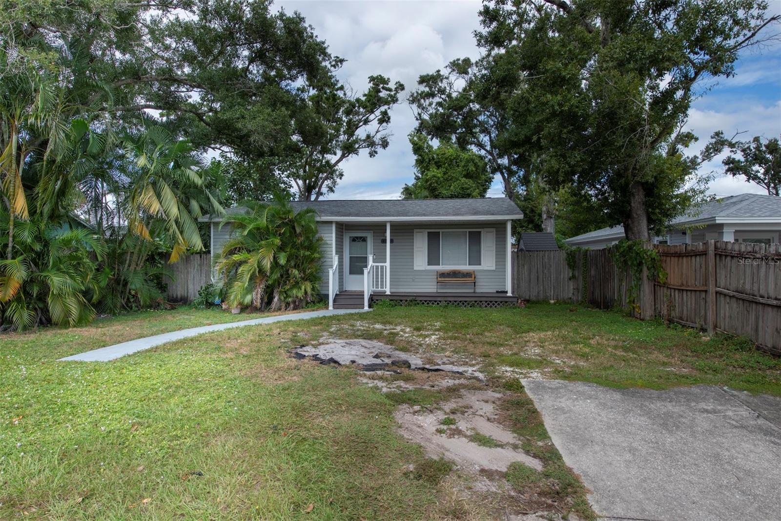 ANN PARK HEIGHTS - Residential