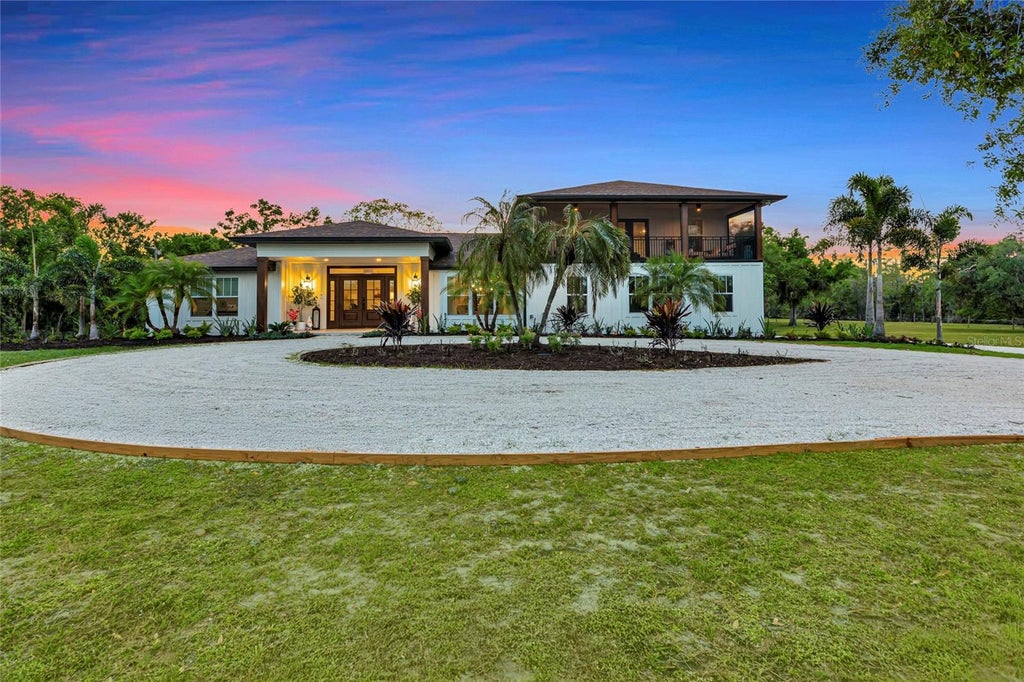 Photo of 1208 Oak Hammock Road, Sarasota, FL 34240 (MLS # A4697009)