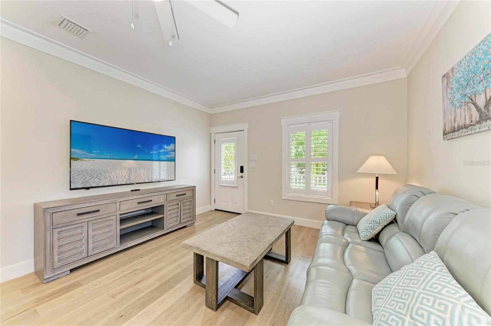 CASTAWAY COTTAGES - Residential