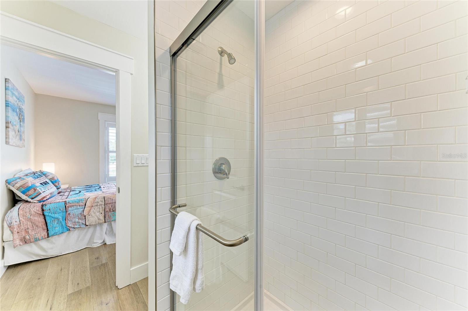 CASTAWAY COTTAGES - Residential