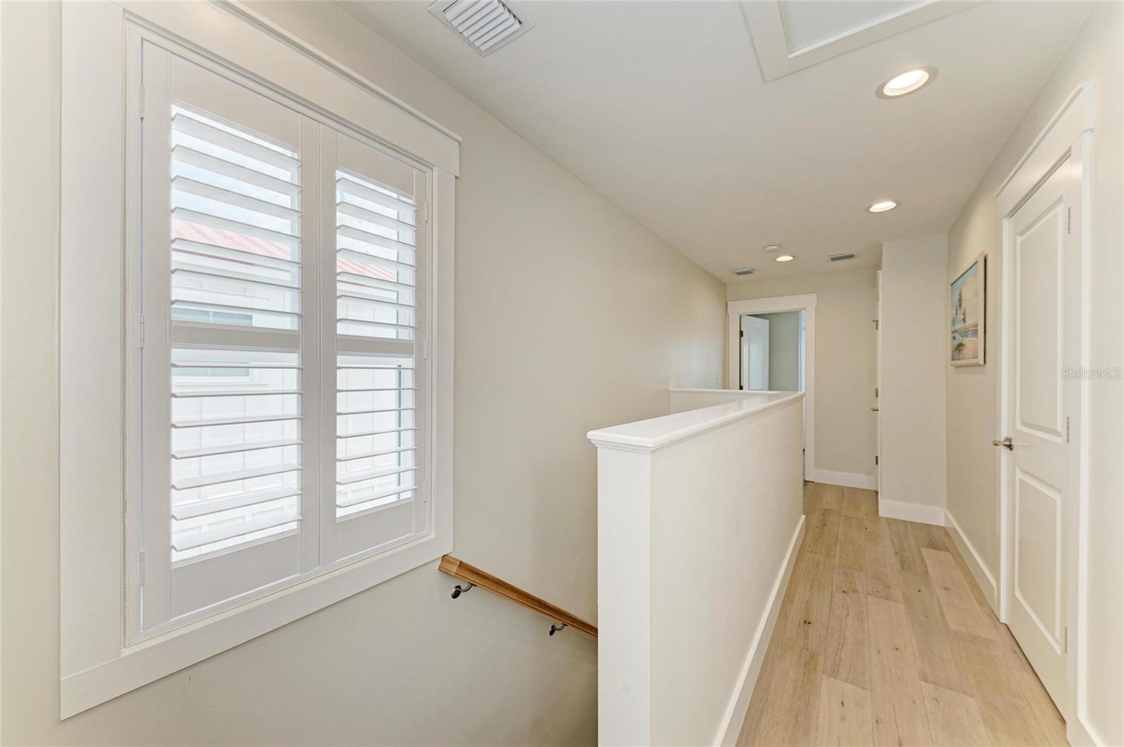 CASTAWAY COTTAGES - Residential