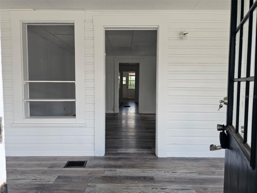 Photo of 503 NW 1st Avenue #A &amp; B, Mulberry, FL 33860 (MLS # O6354962)