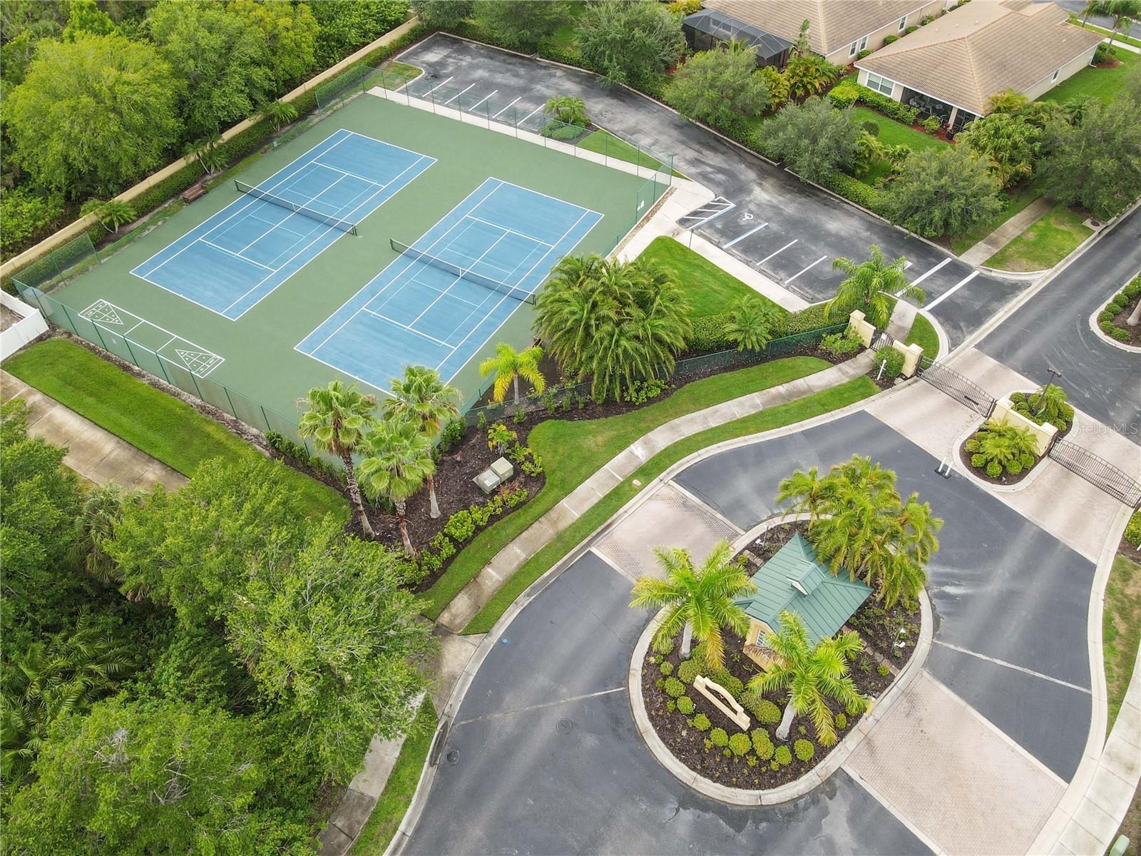 TALON BAY - Residential