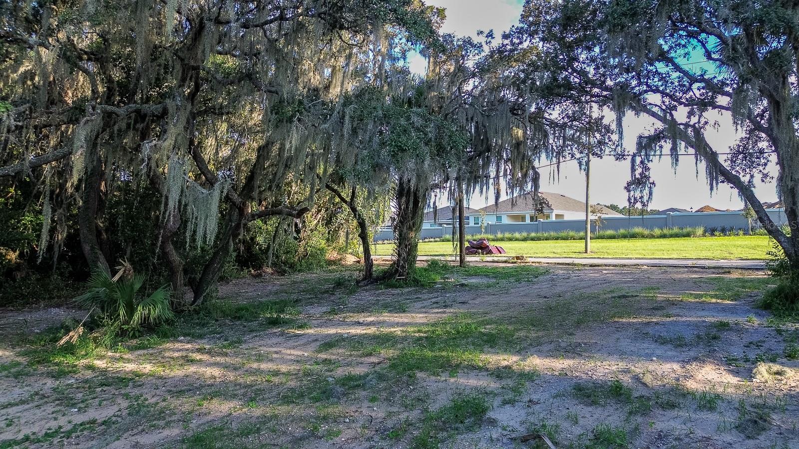 REPLAT OF MCCONNELLS SUB - Land