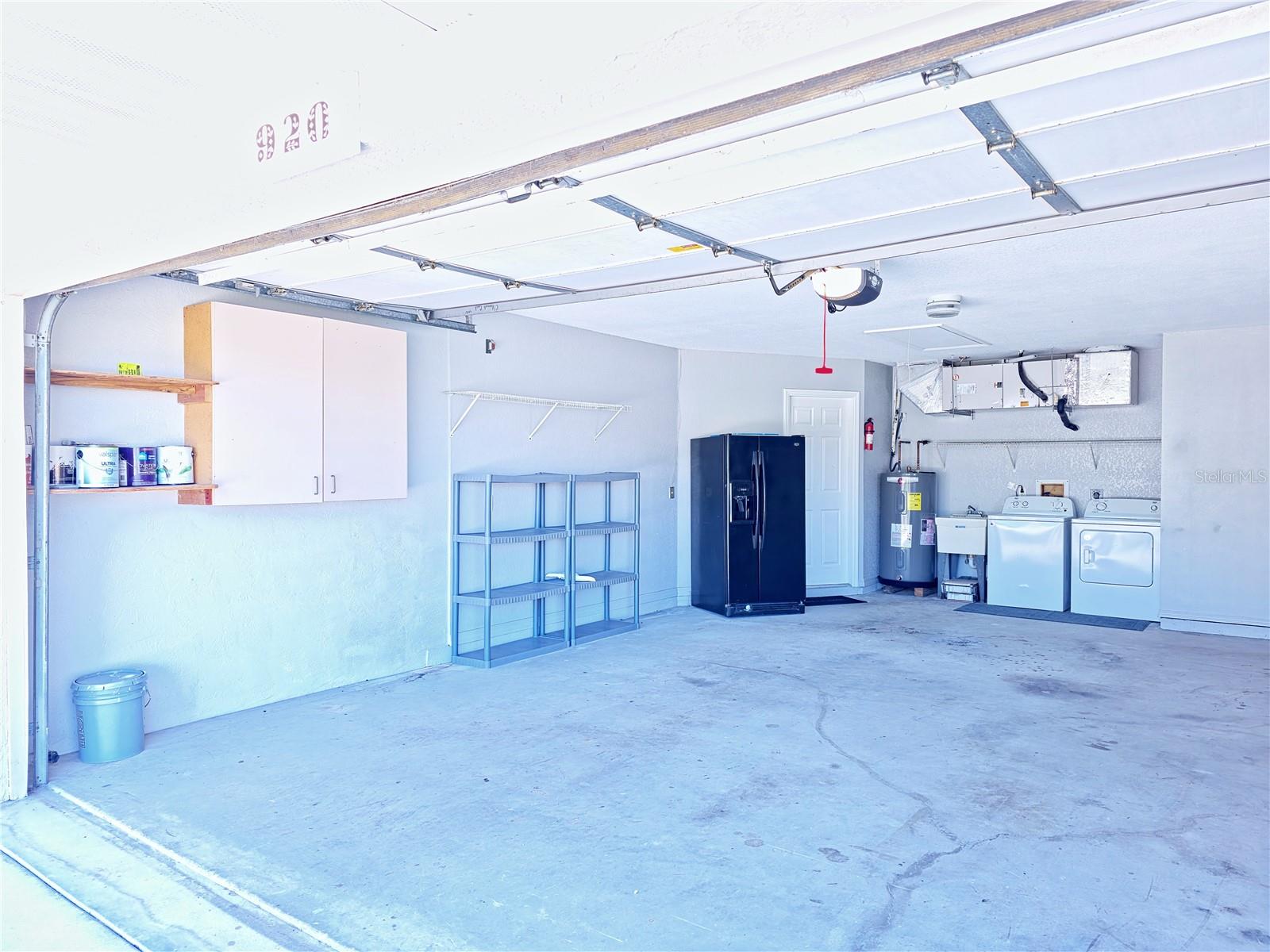 SOUTH VENICE - Residential Lease