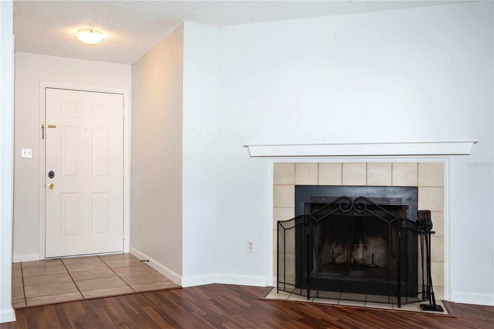 ASHLEY COURT CONDO - Residential Lease