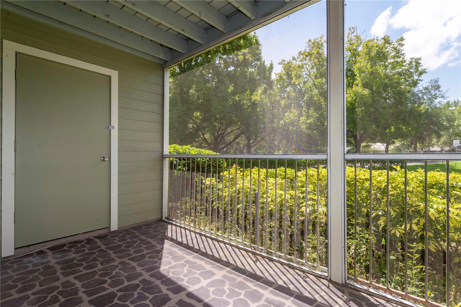 ASHLEY COURT CONDO - Residential Lease