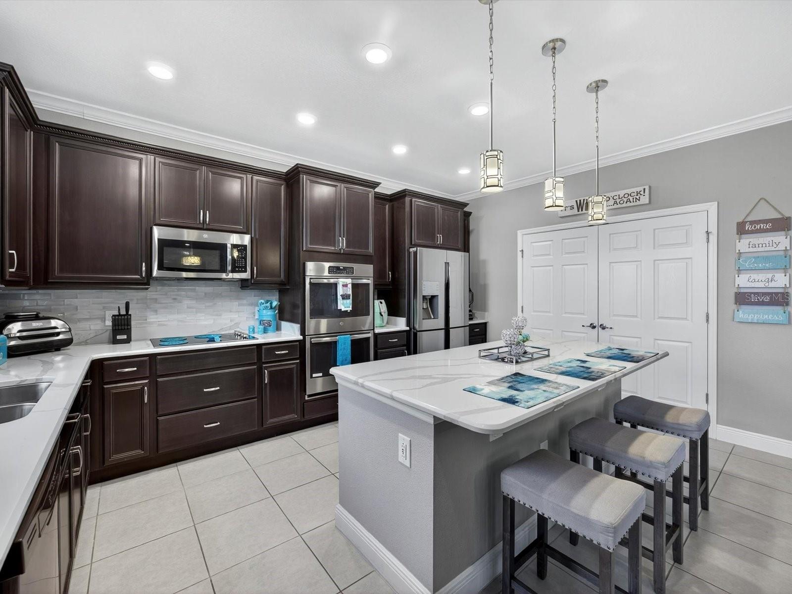 FIELDSTONE AT CYPRESS WOODS WEST - Residential