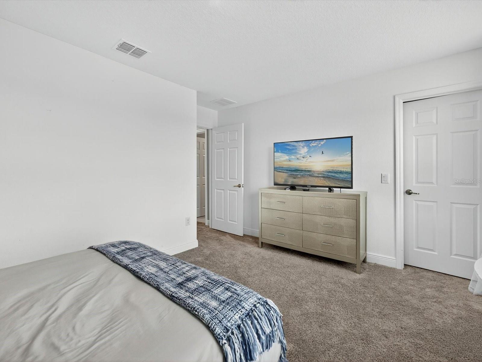FIELDSTONE AT CYPRESS WOODS WEST - Residential