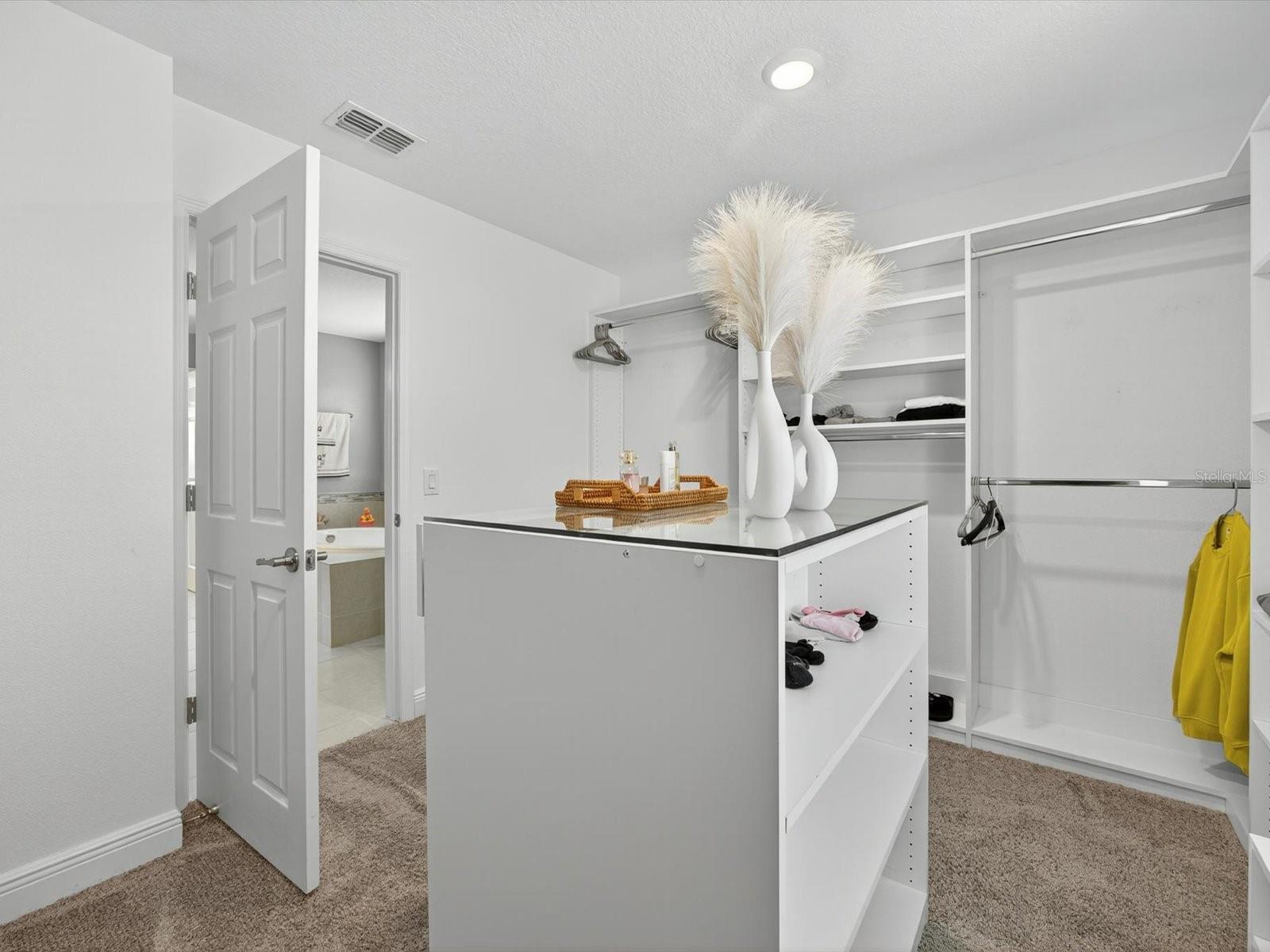 FIELDSTONE AT CYPRESS WOODS WEST - Residential
