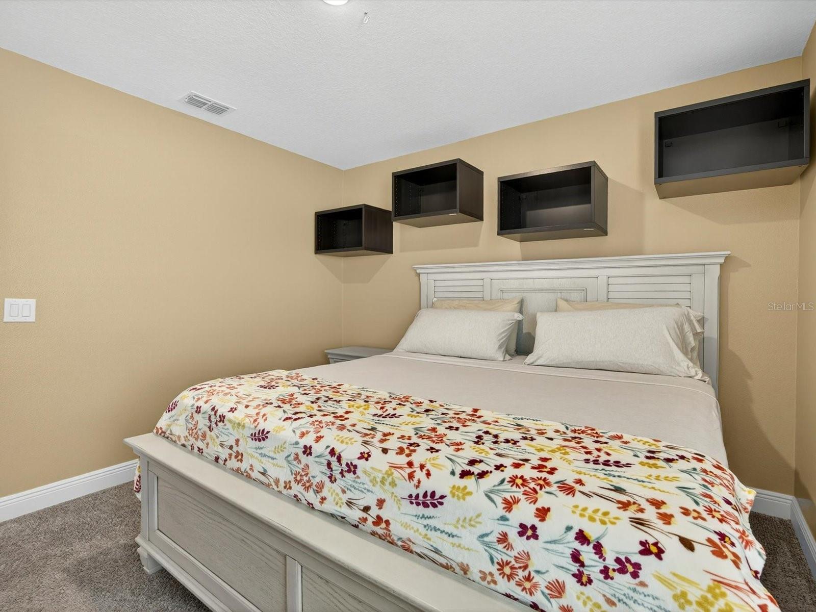 FIELDSTONE AT CYPRESS WOODS WEST - Residential