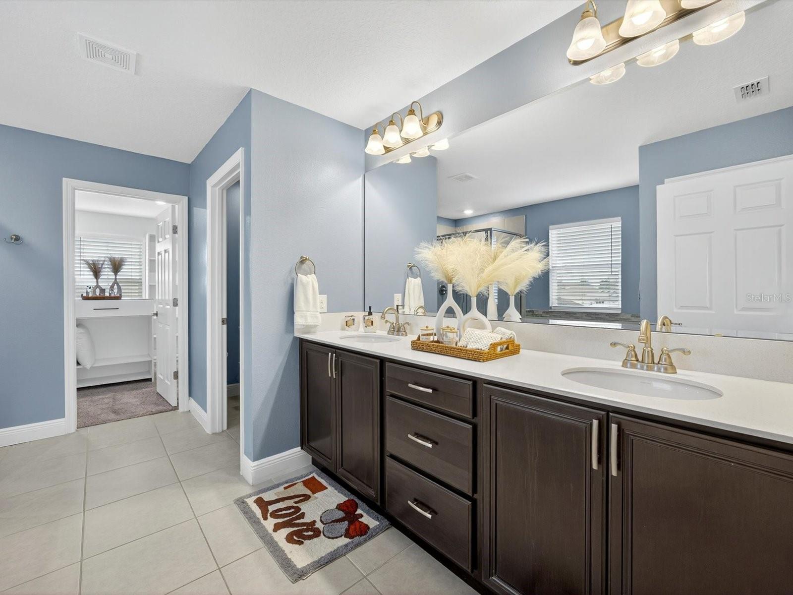 FIELDSTONE AT CYPRESS WOODS WEST - Residential