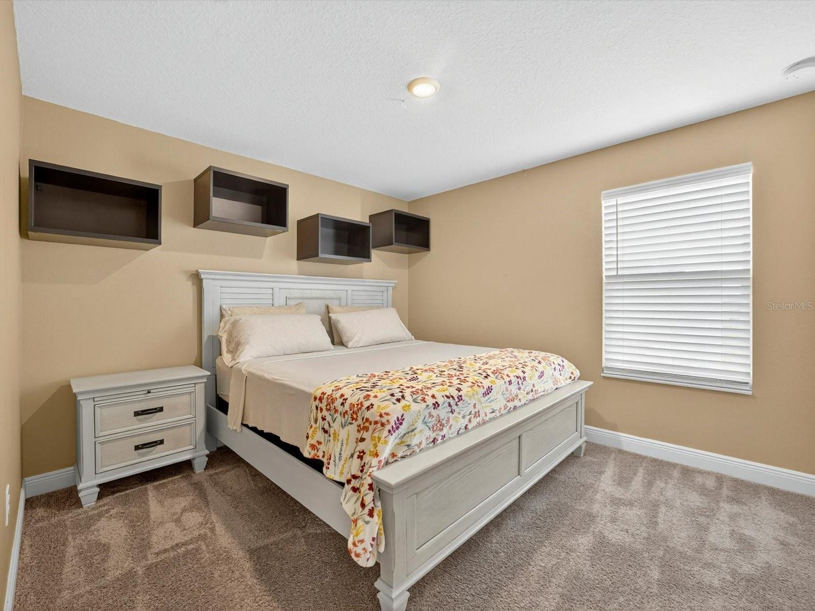 FIELDSTONE AT CYPRESS WOODS WEST - Residential
