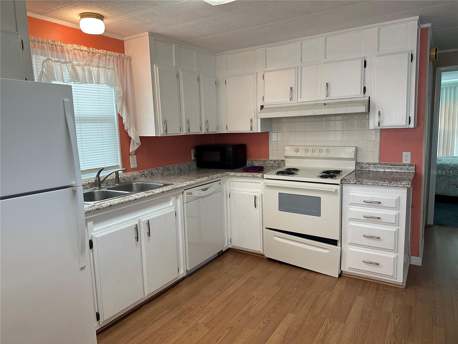 HARBOR ISLES I - Residential
