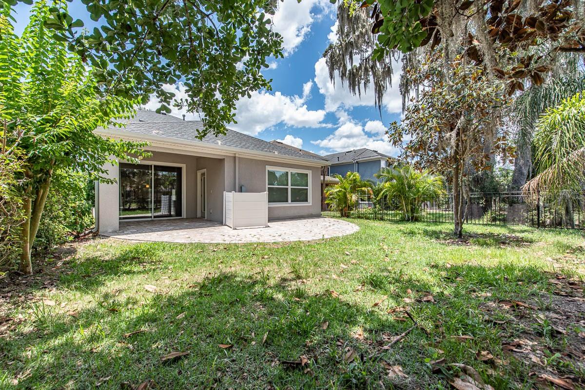 FISHHAWK RANCH TR 8 PT - Residential Lease