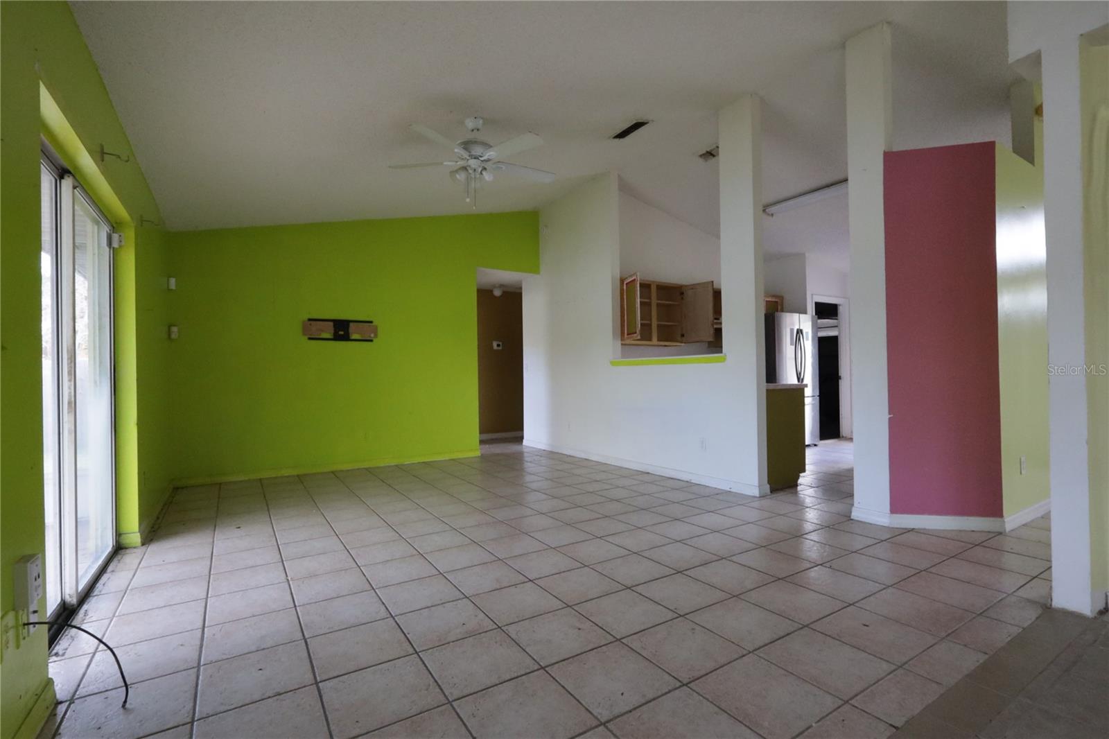 STURBRIDGE - Residential