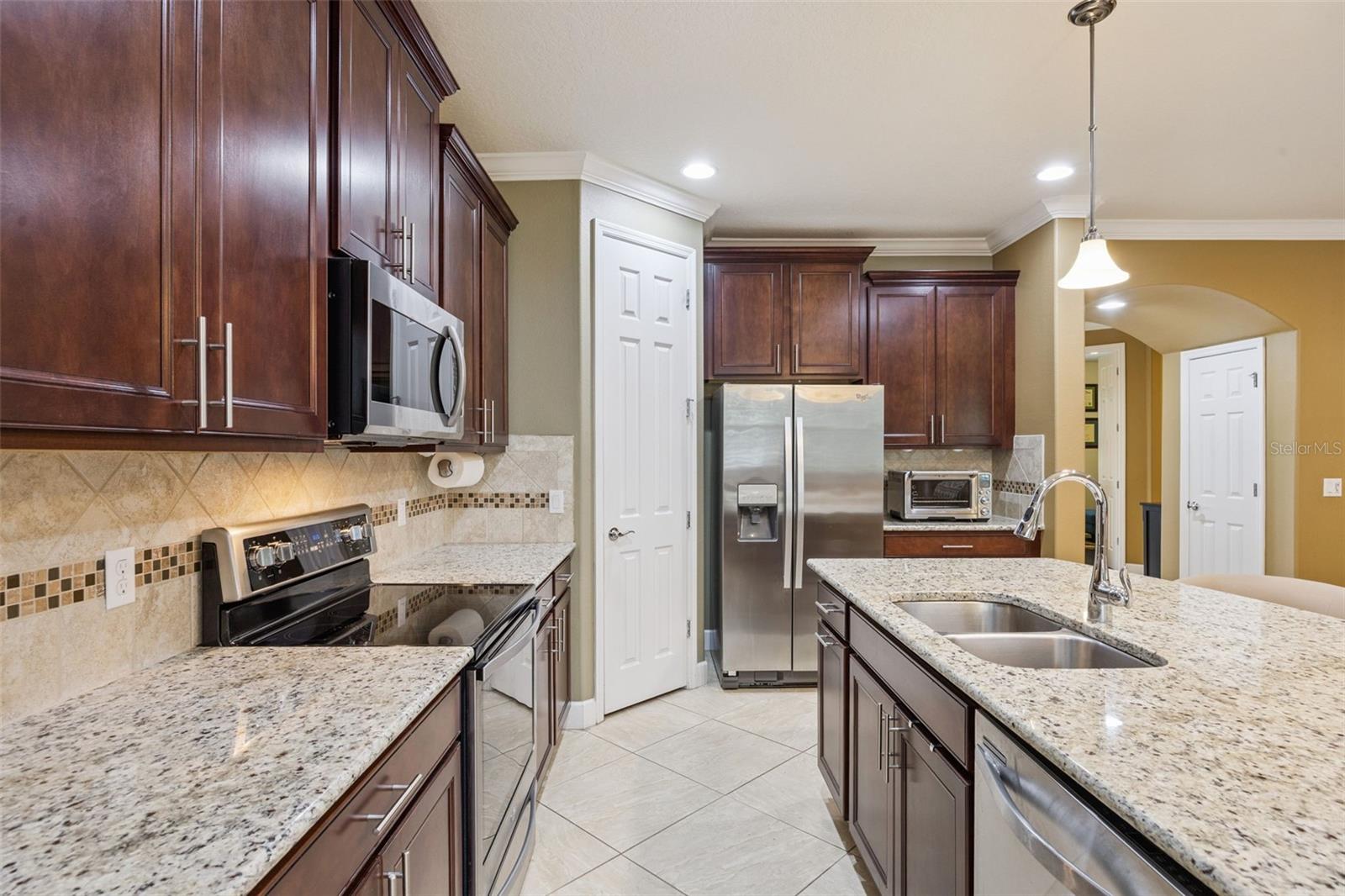 CRYSTAL RESERVE AT LAKE MARY A REP - Residential