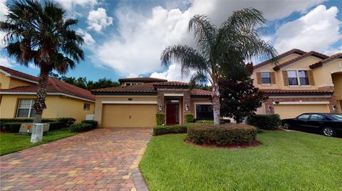 A home in LAKELAND