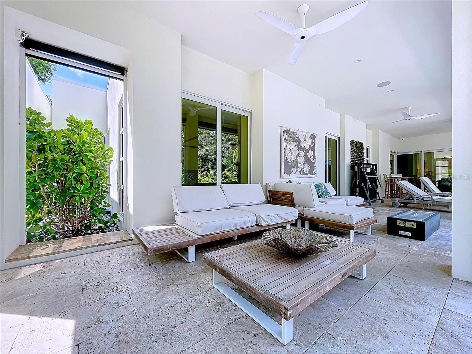 HARBOR ACRES - Residential Lease