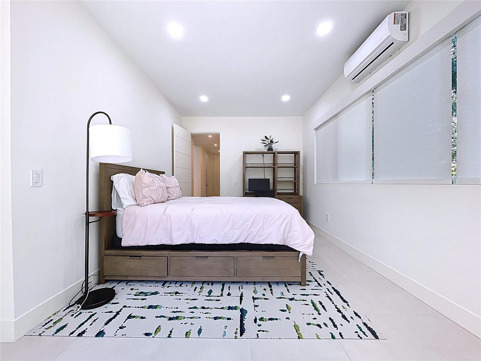 HARBOR ACRES - Residential Lease