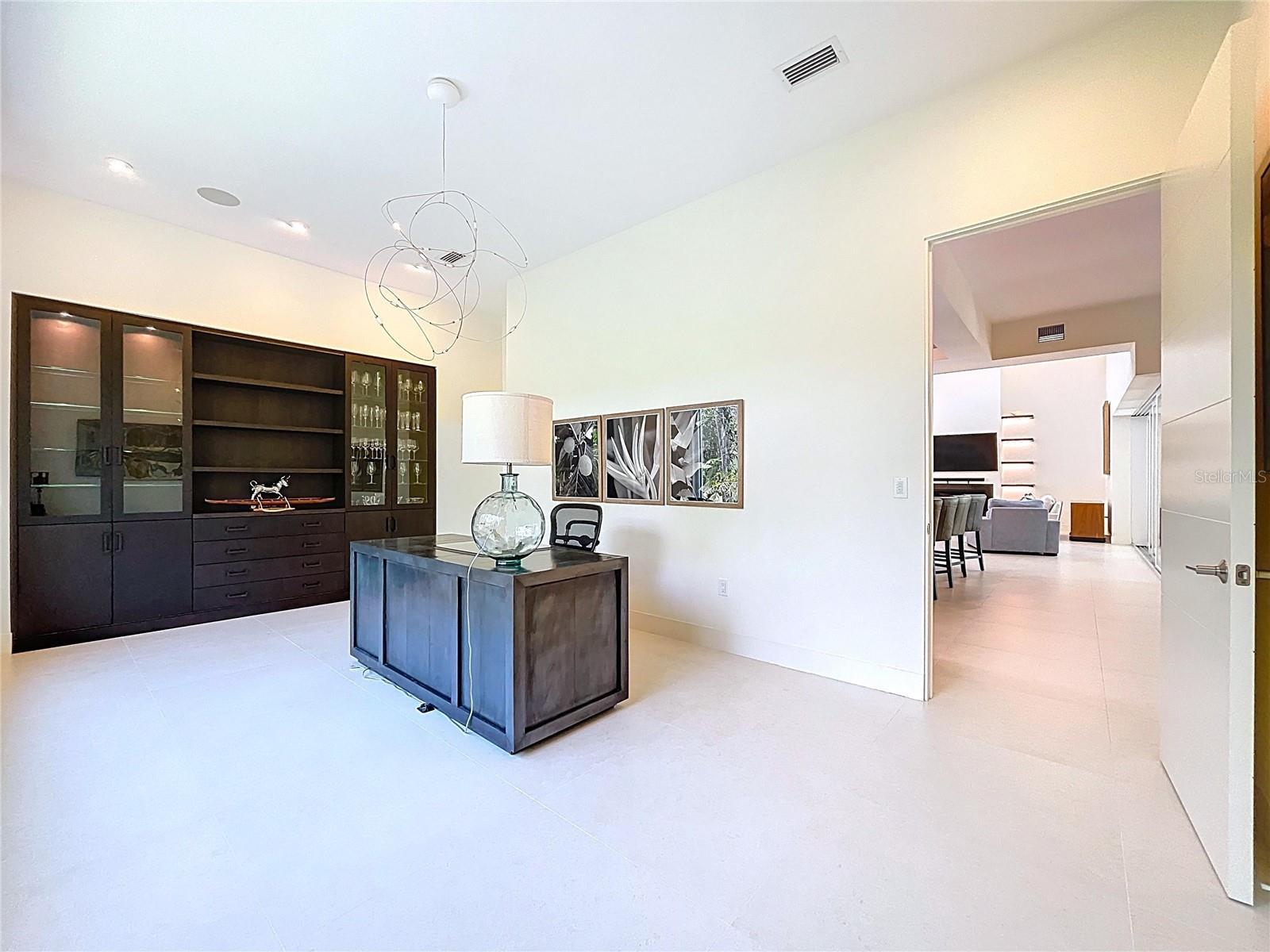 HARBOR ACRES - Residential Lease