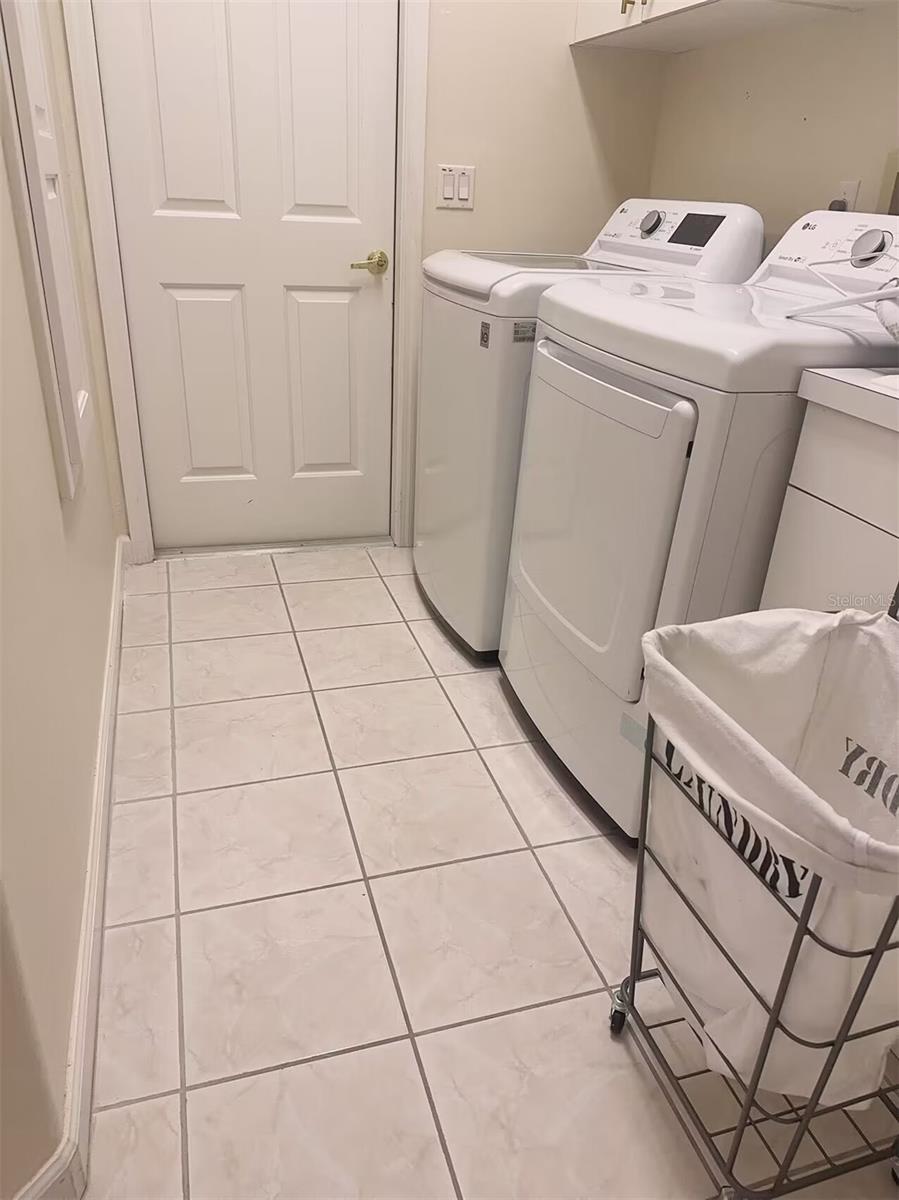 MUIRFIELD VILLAGE - Residential Lease