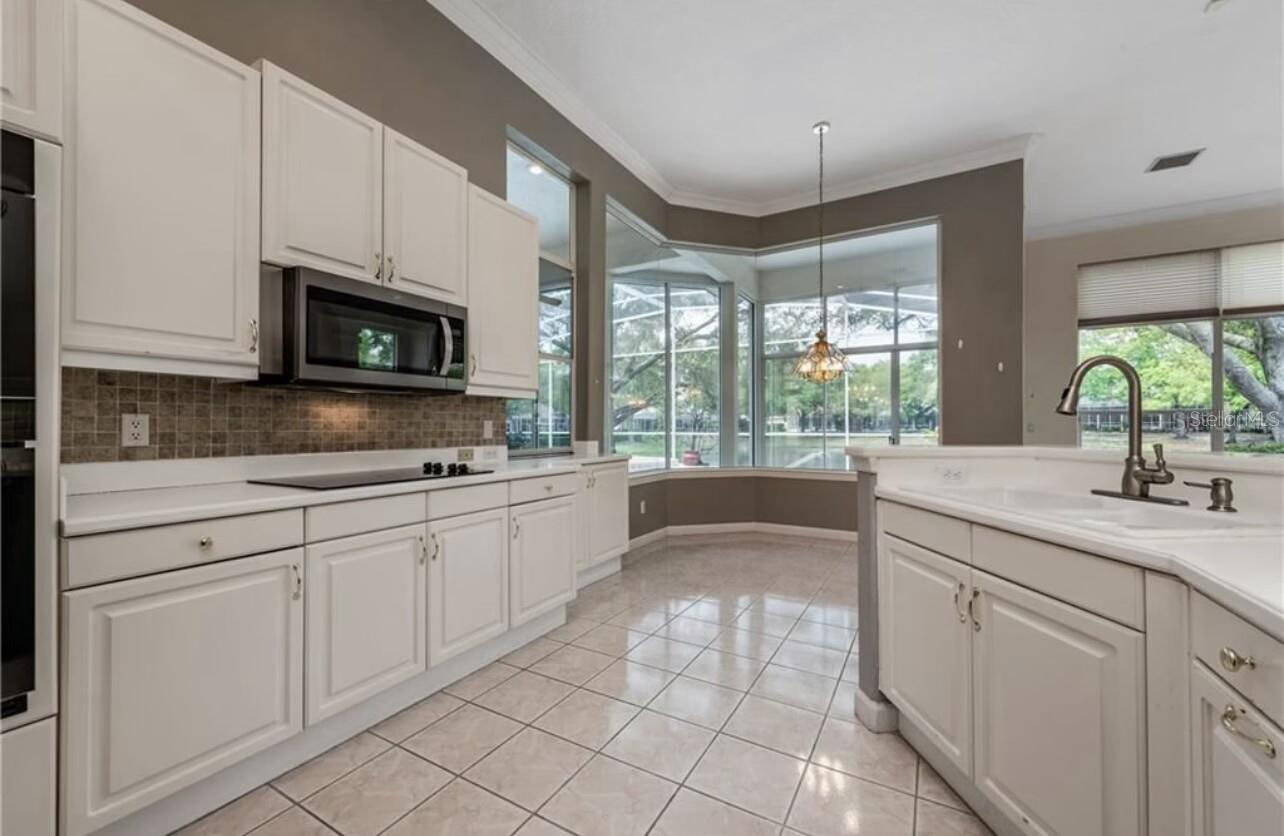 MUIRFIELD VILLAGE - Residential Lease