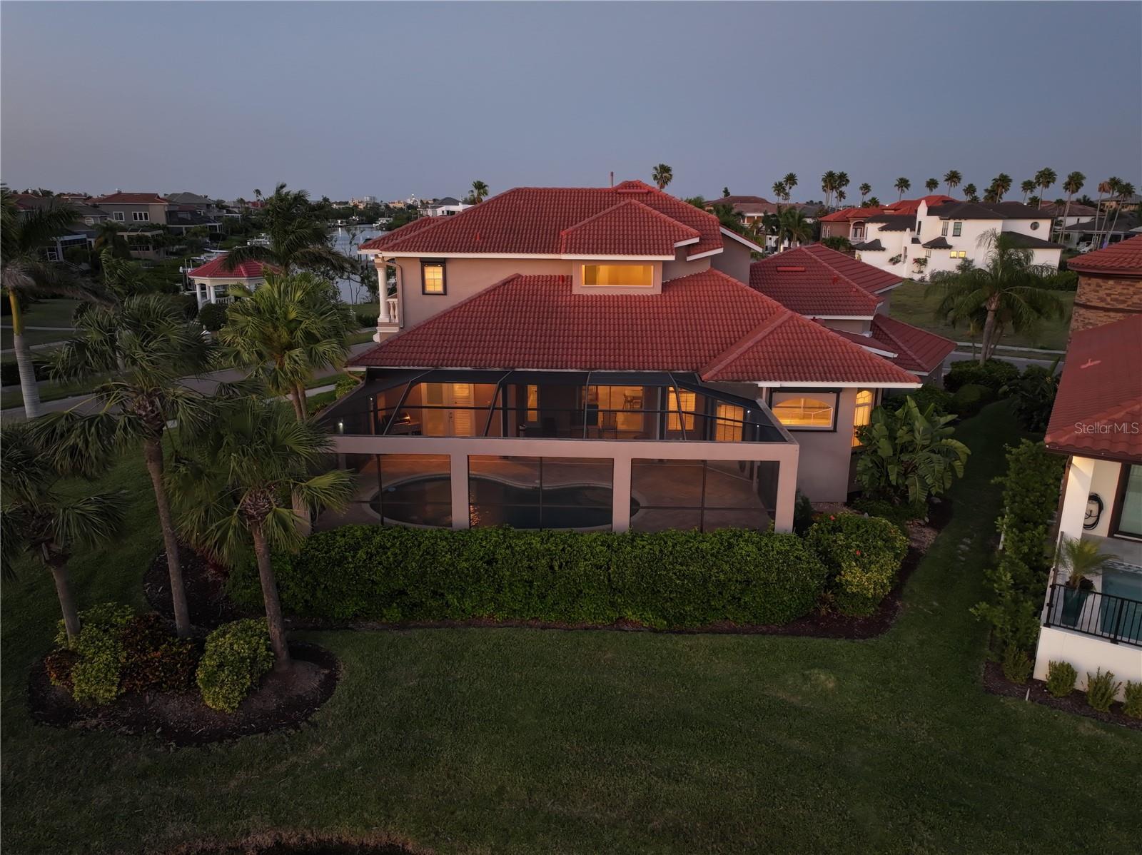 1414 ALHAMBRA DRIVE