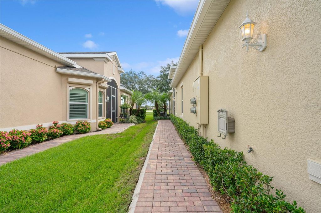 Photo of 802 Chipper Drive, Sun City Center, FL 33573 (MLS # TB8425124)