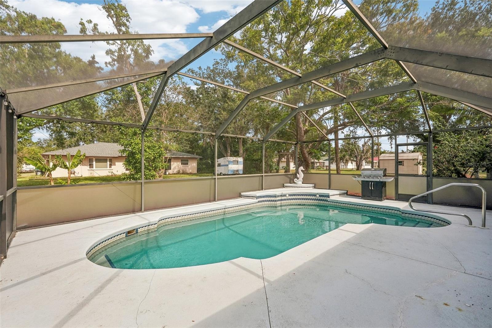 1521 FIRESIDE STREET