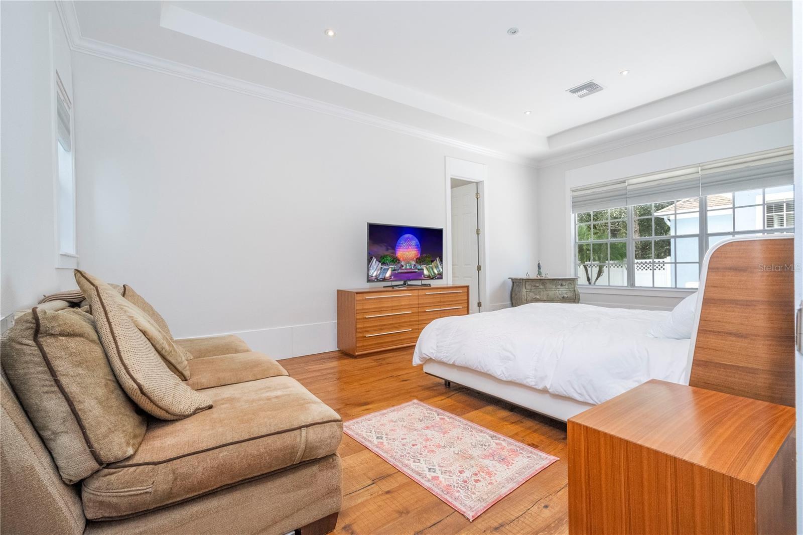 KEENES POINTE - Residential