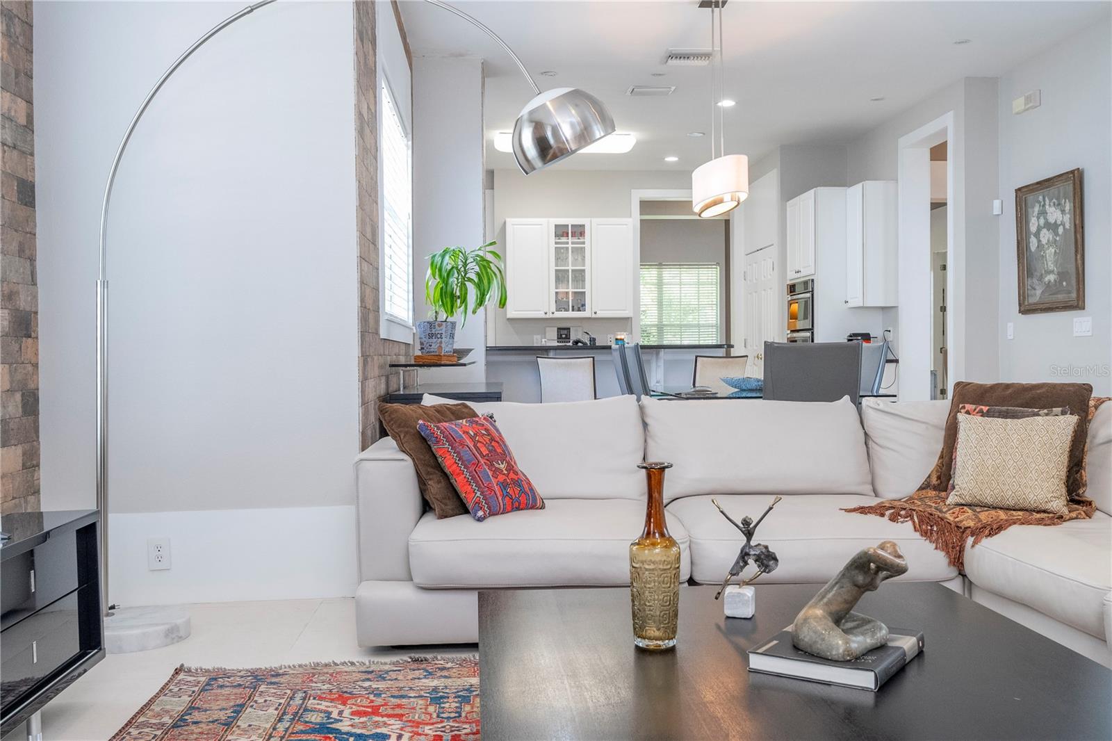 KEENES POINTE - Residential