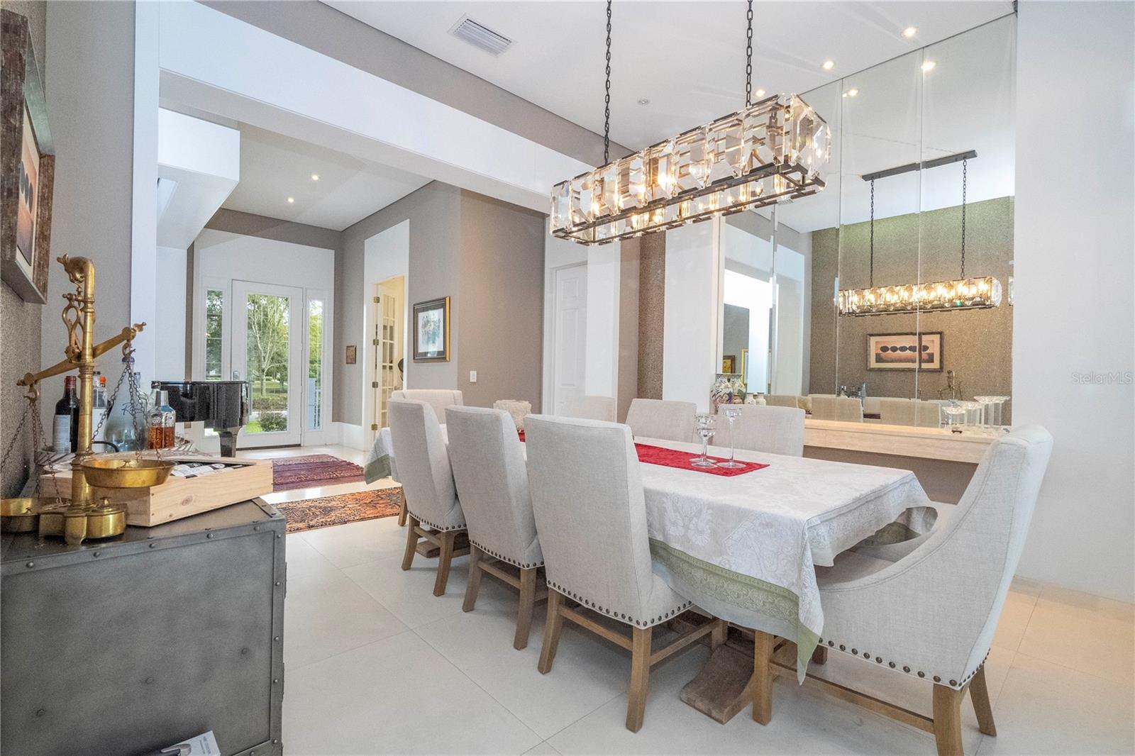 KEENES POINTE - Residential