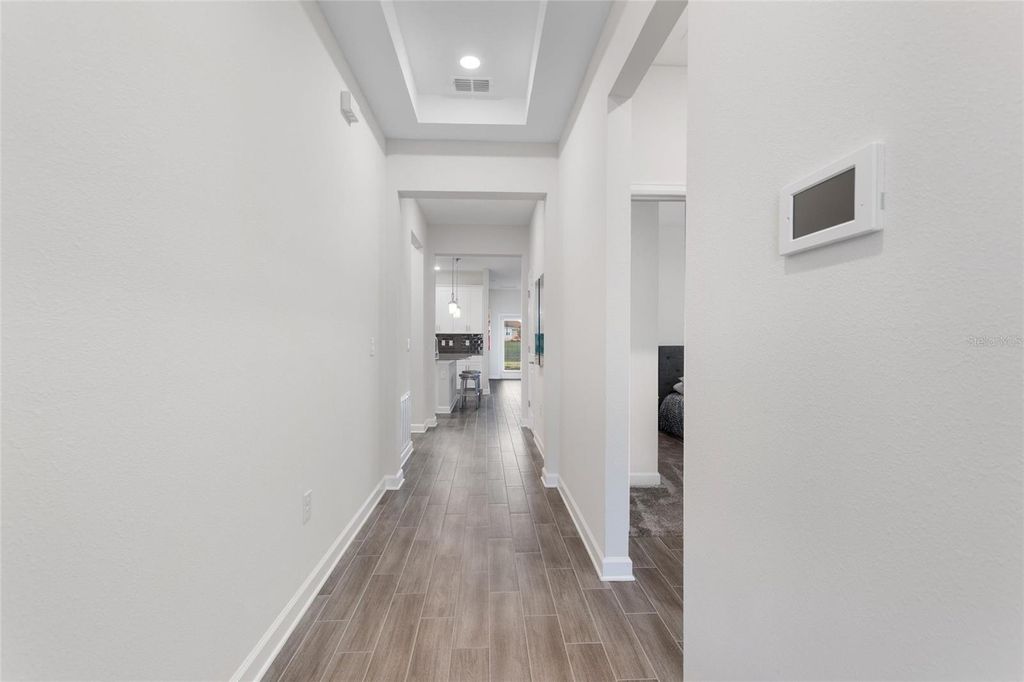 Photo of 8943 Fallen Oak Dr, Davenport, FL 33896 (MLS # S5145325)