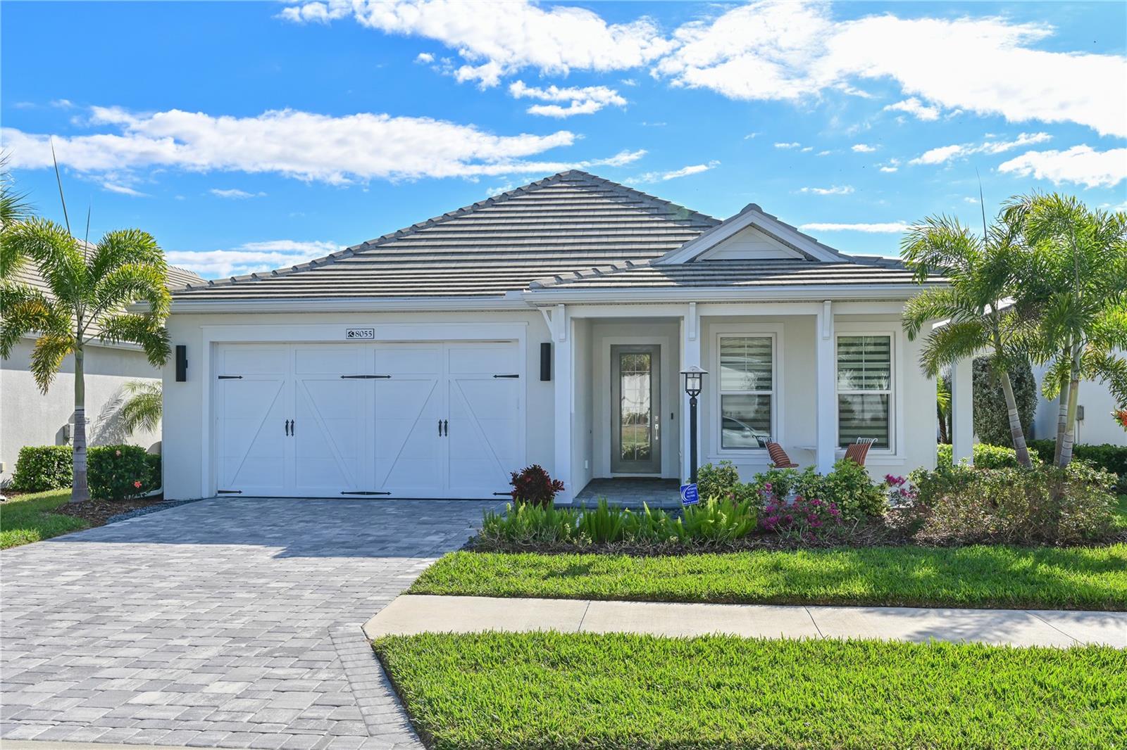 LAKEHOUSE COVE AT WATERSIDE - Residential