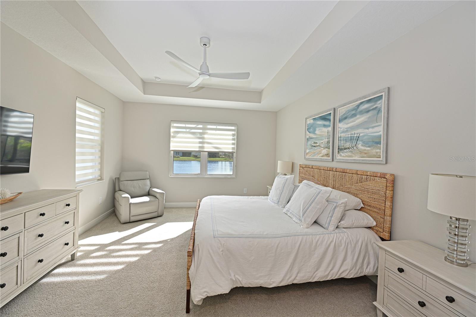 LAKEHOUSE COVE AT WATERSIDE - Residential