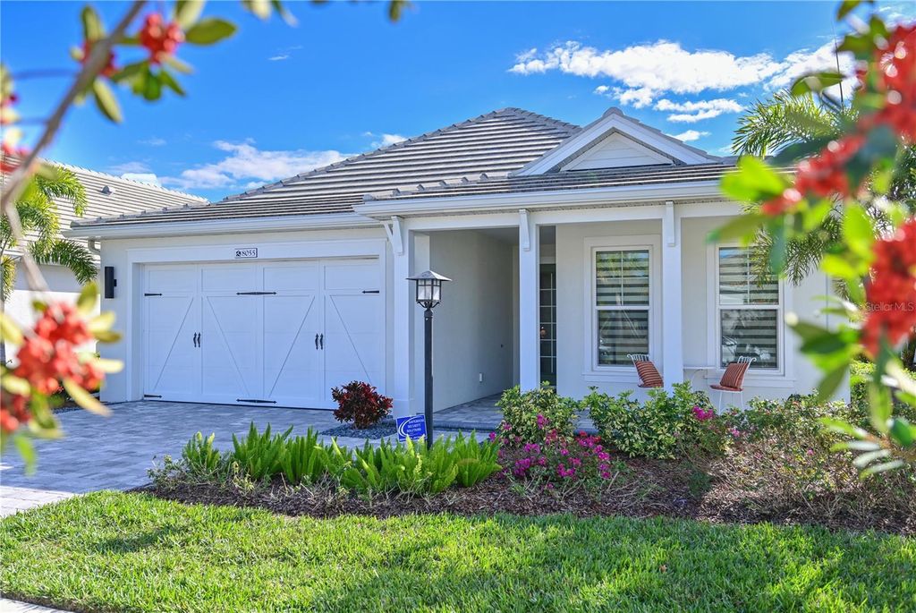 Photo of 8055 Slipway Drive, Sarasota, FL 34240 (MLS # A4680223)