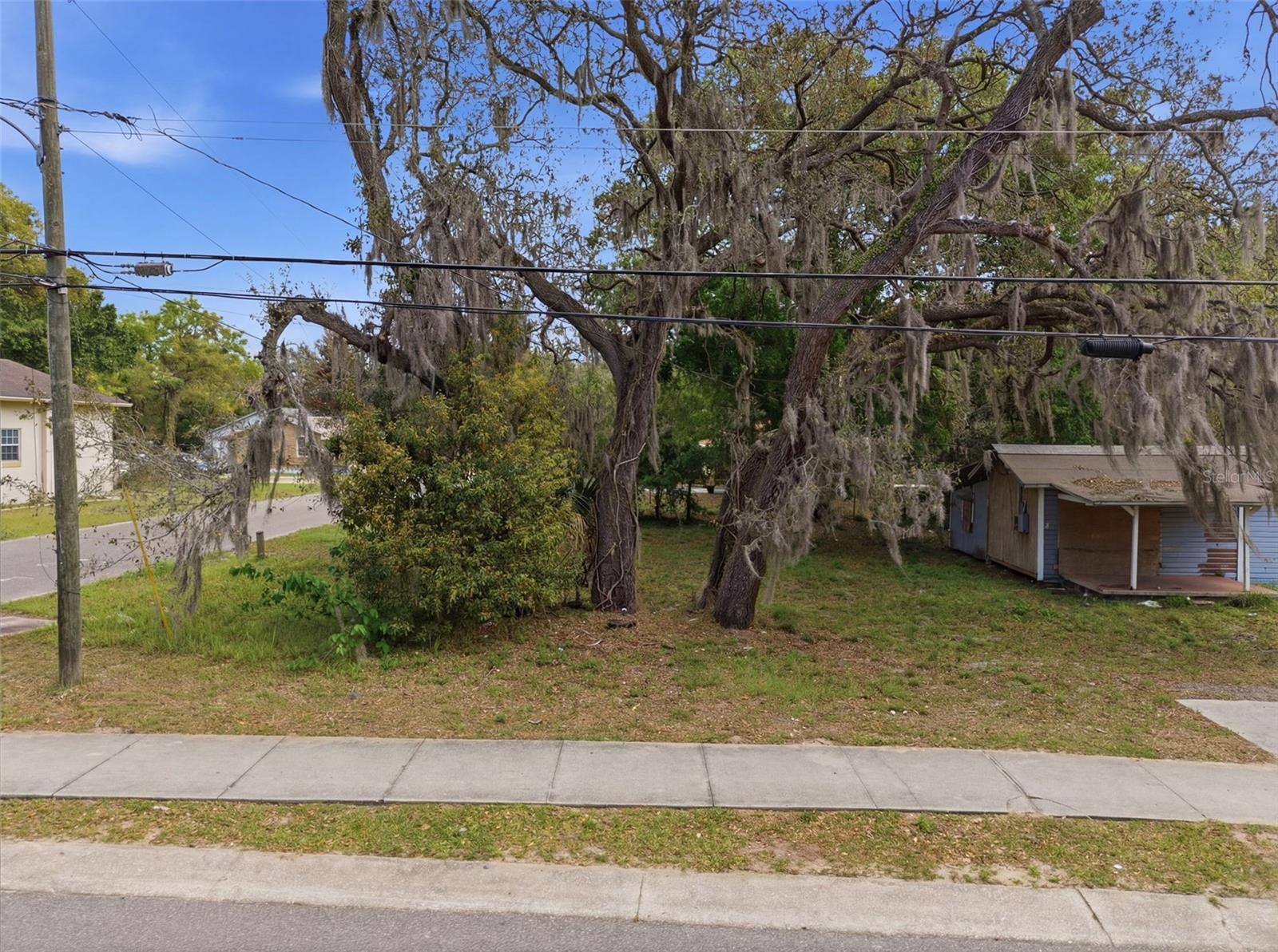 1301 S CENTRAL AVENUE