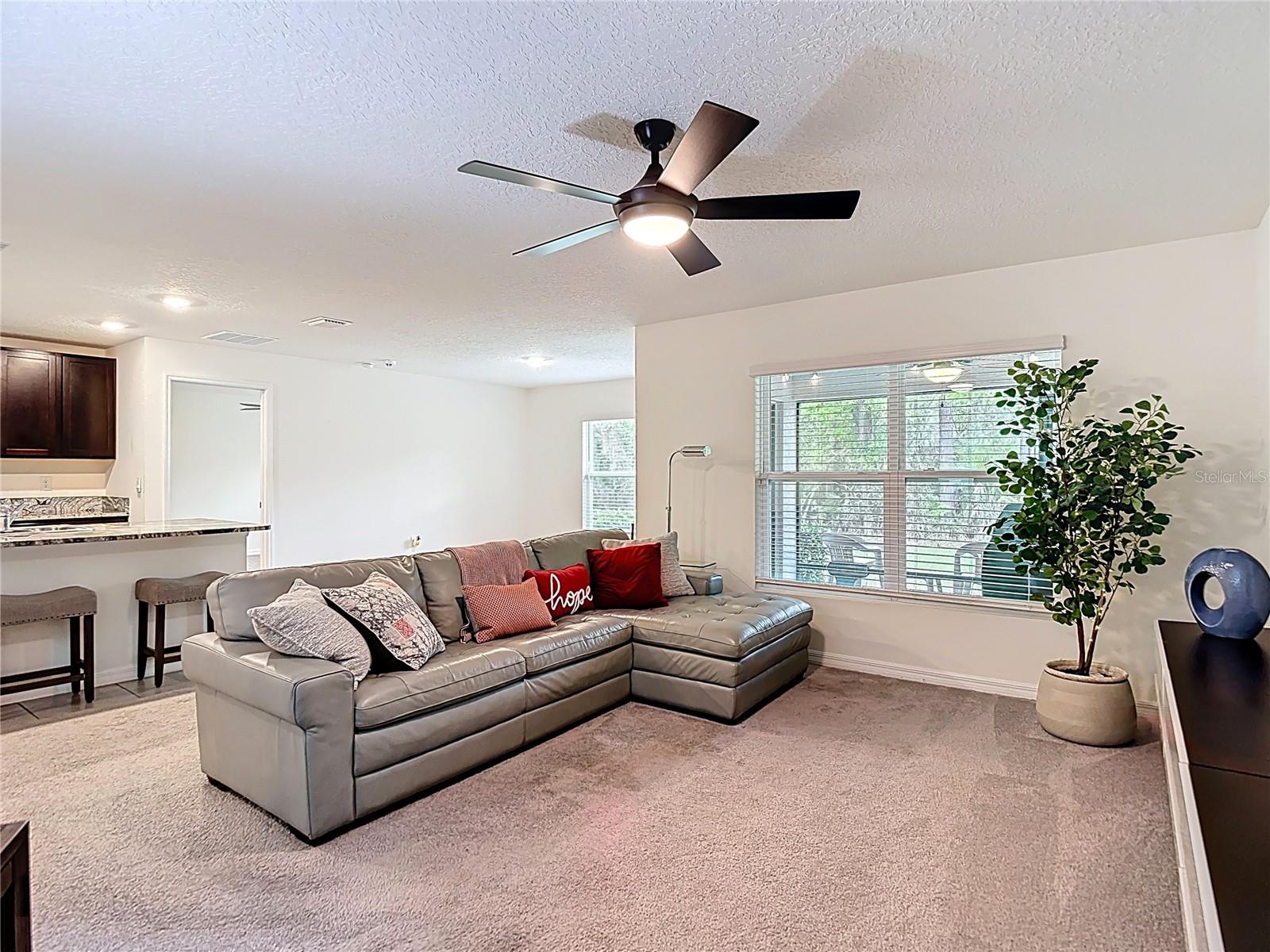 HERNANDO OAKS PH 3 - Residential