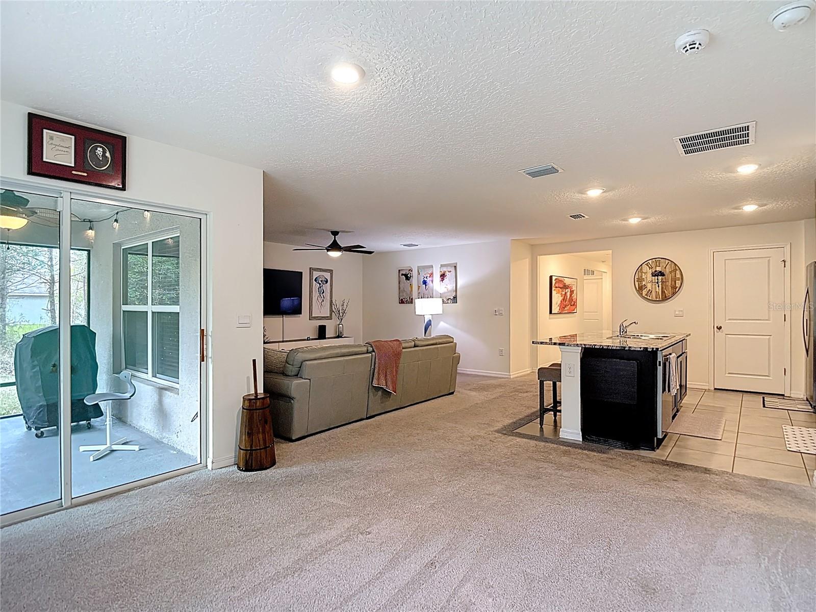 HERNANDO OAKS PH 3 - Residential