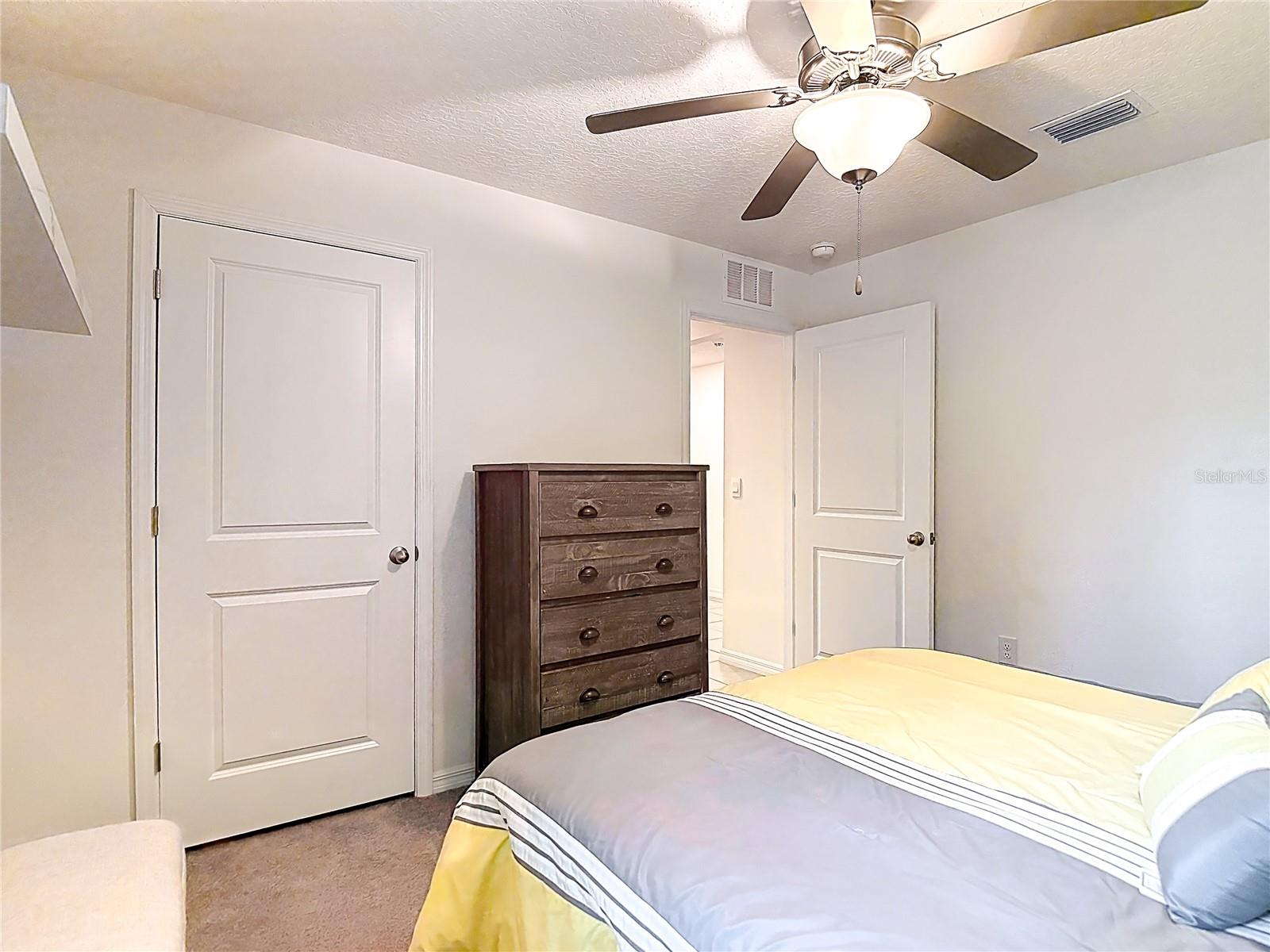 HERNANDO OAKS PH 3 - Residential