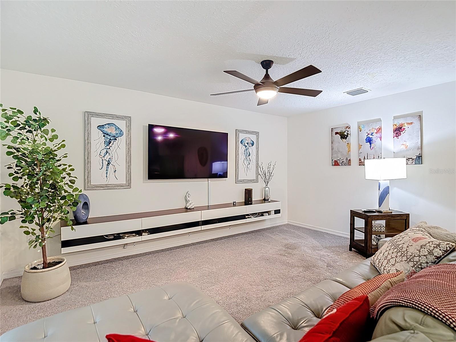 HERNANDO OAKS PH 3 - Residential