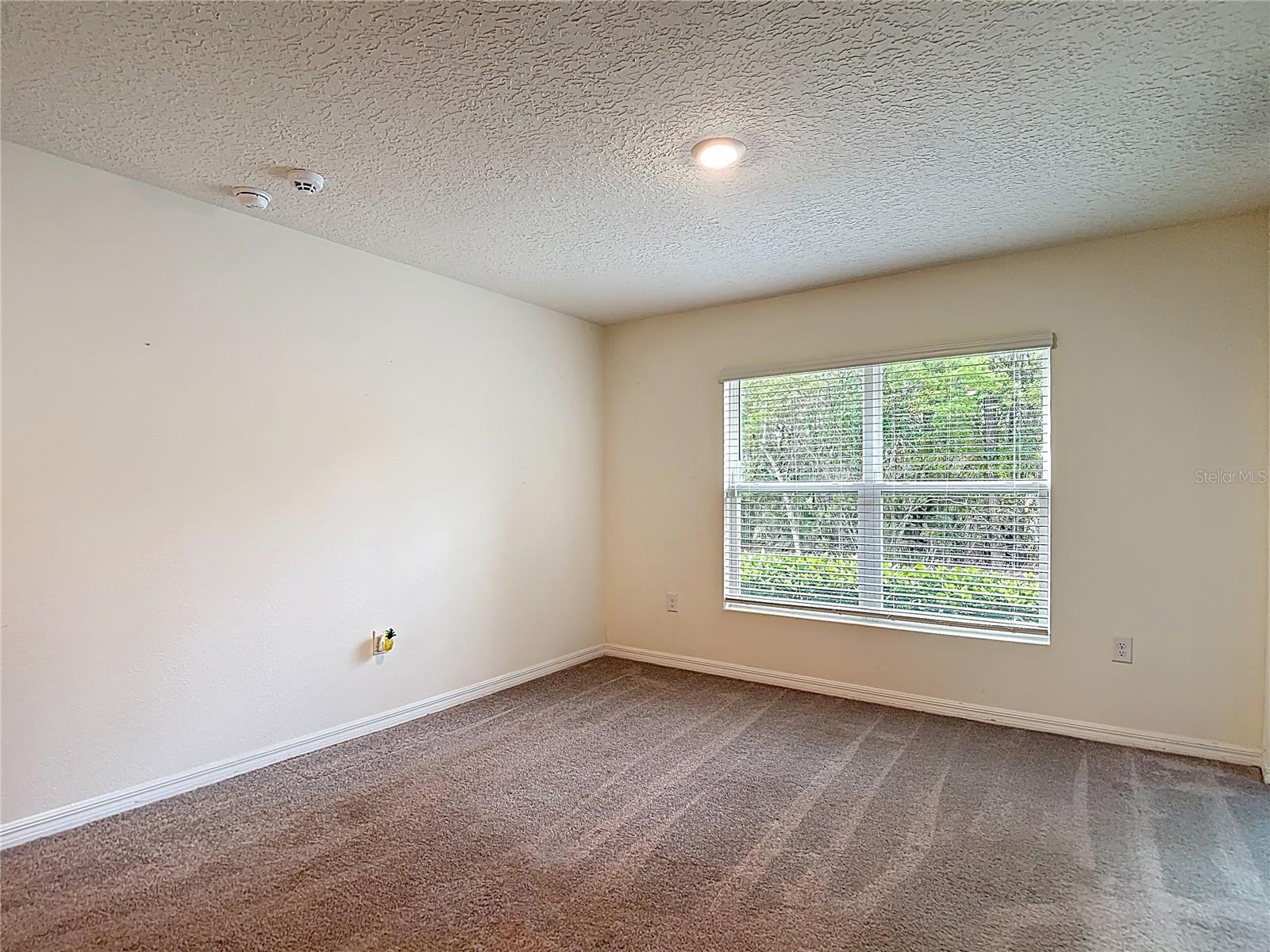 HERNANDO OAKS PH 3 - Residential