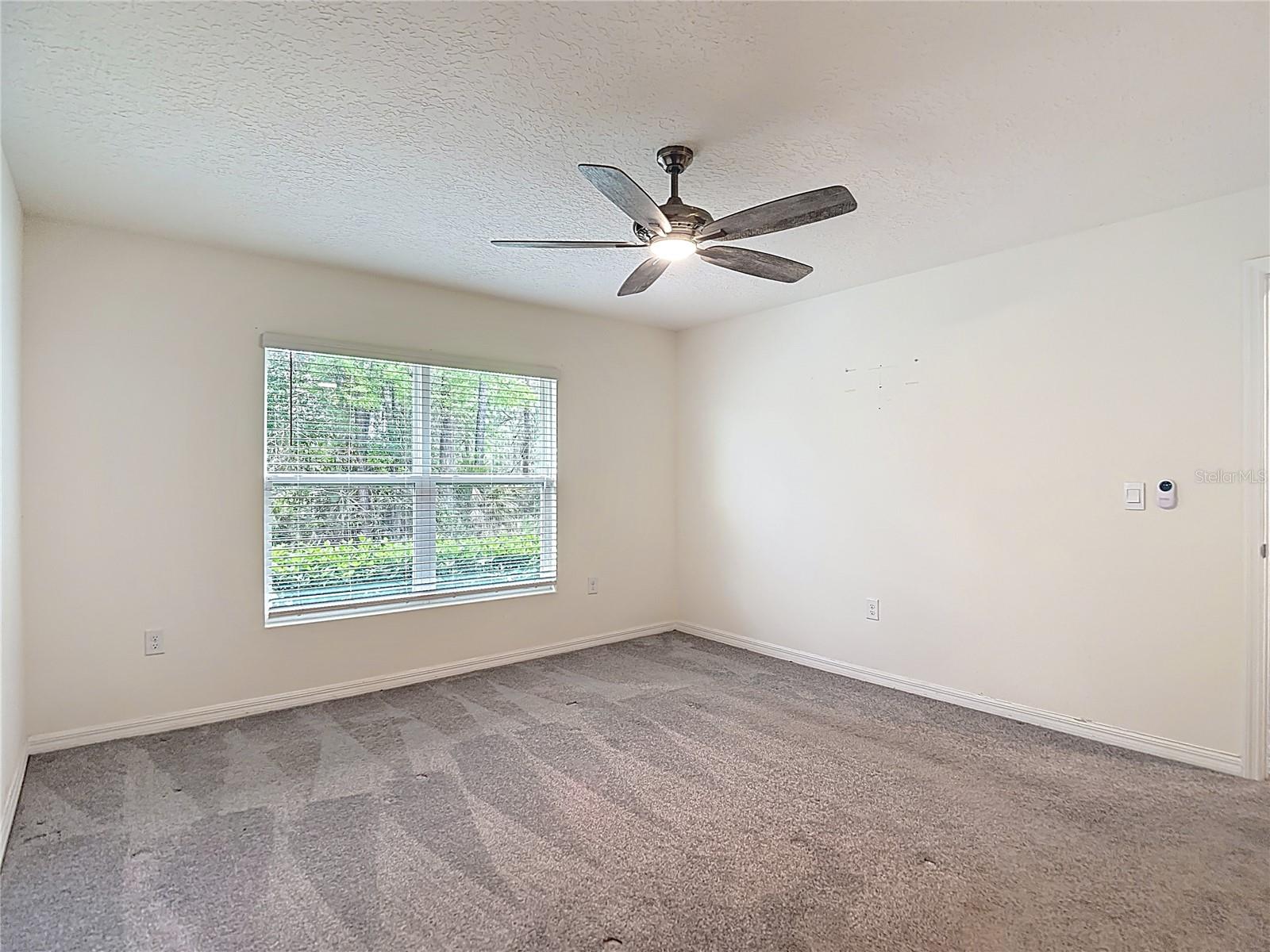 HERNANDO OAKS PH 3 - Residential