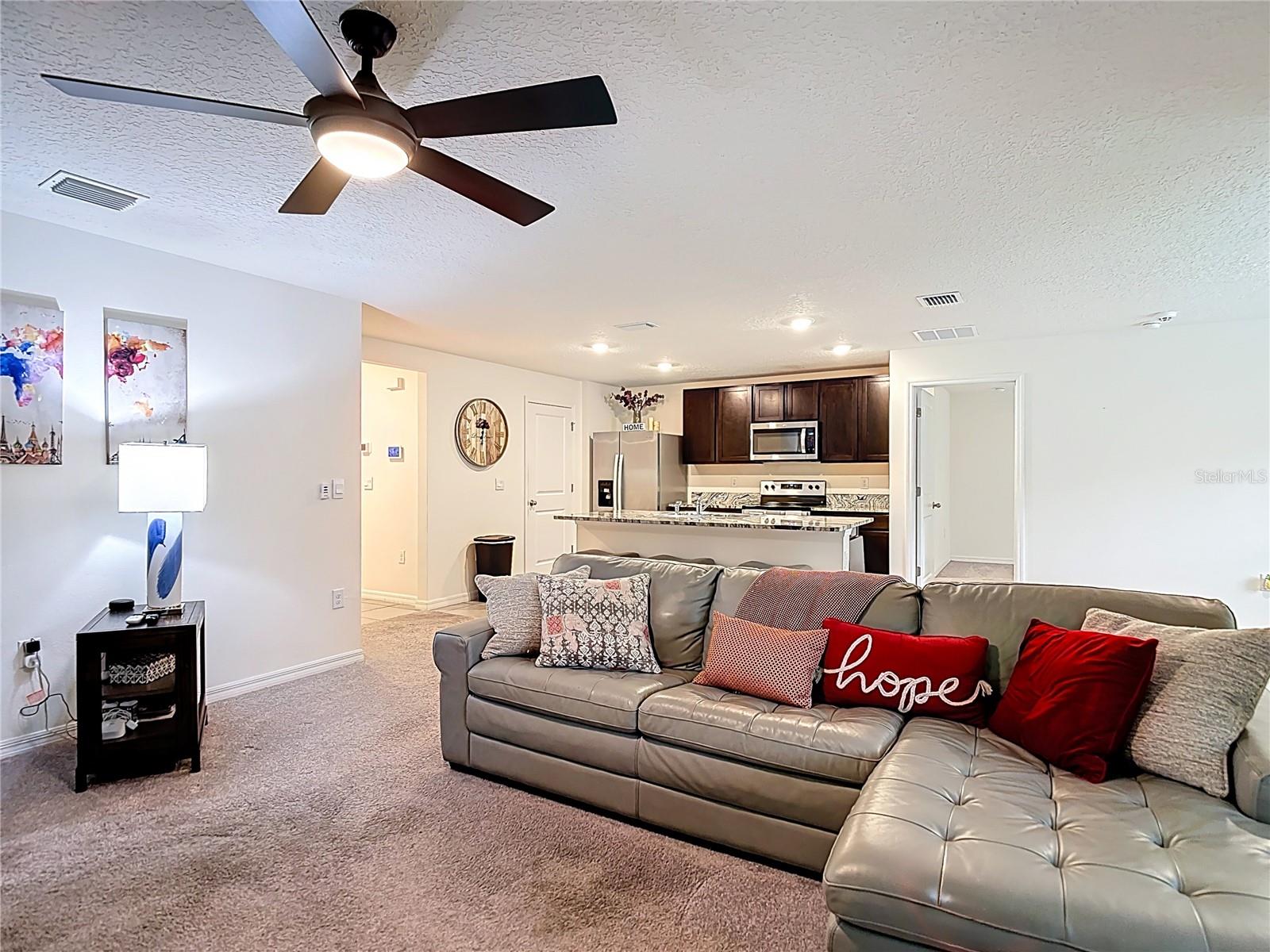 HERNANDO OAKS PH 3 - Residential