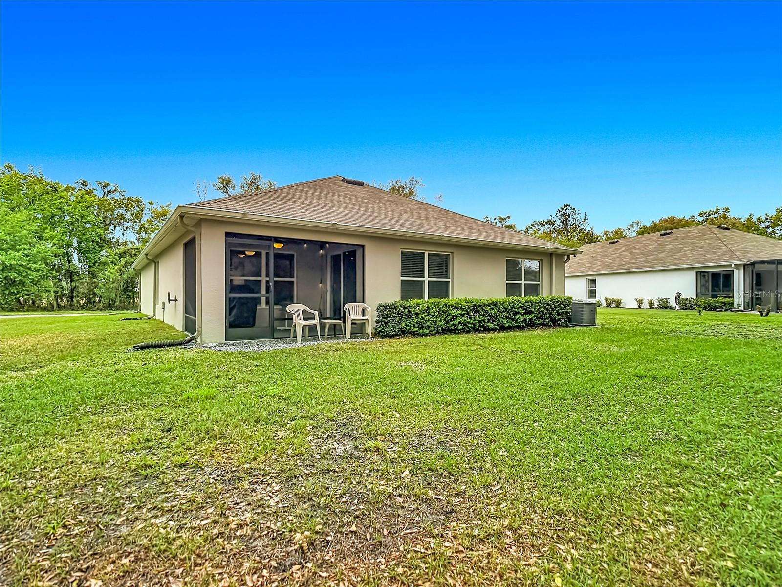 HERNANDO OAKS PH 3 - Residential