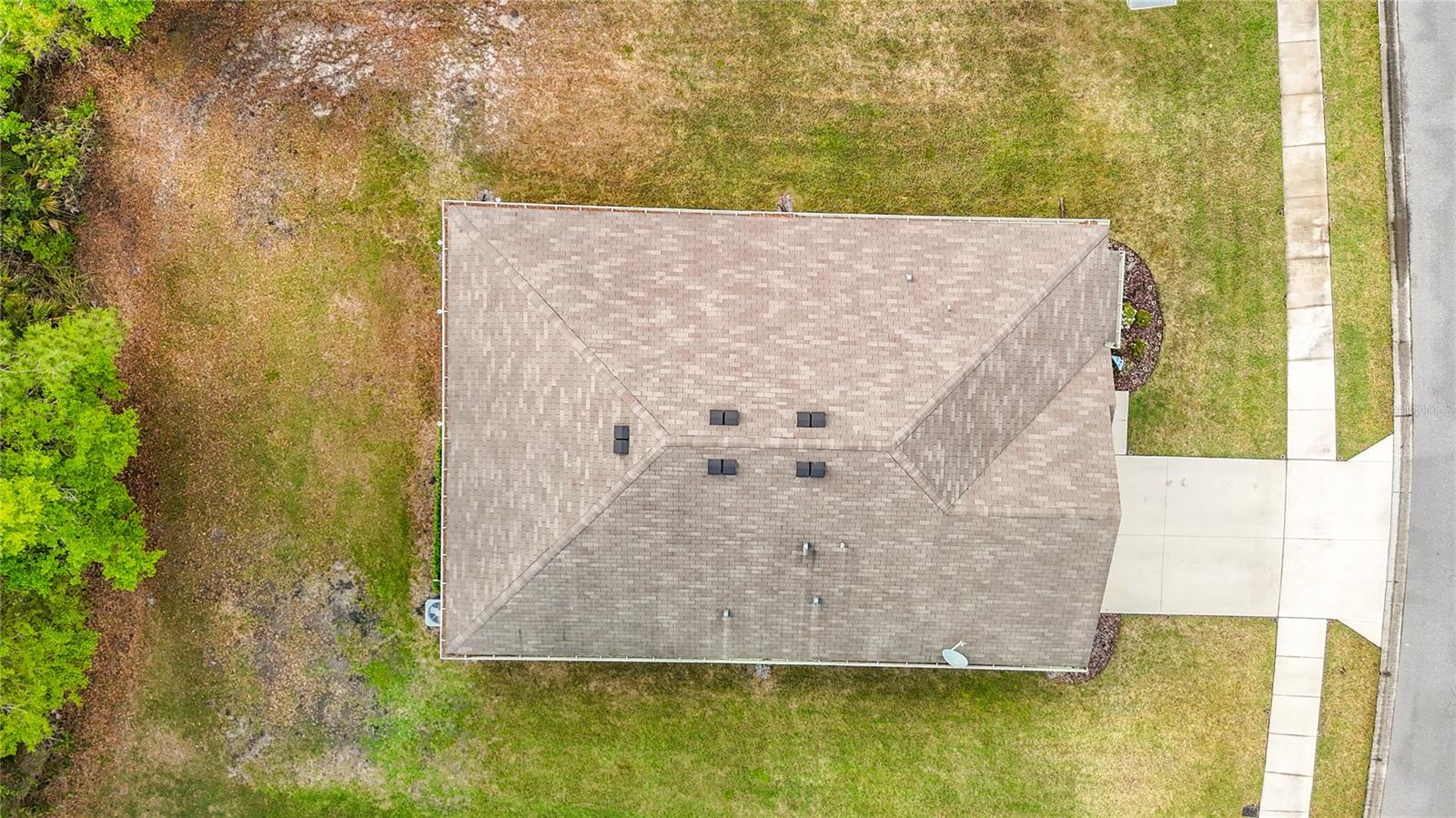 HERNANDO OAKS PH 3 - Residential