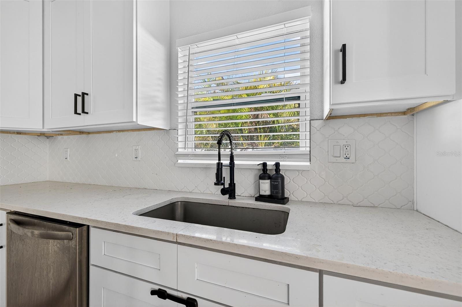 GANBRIDGE CITY 22 - Residential