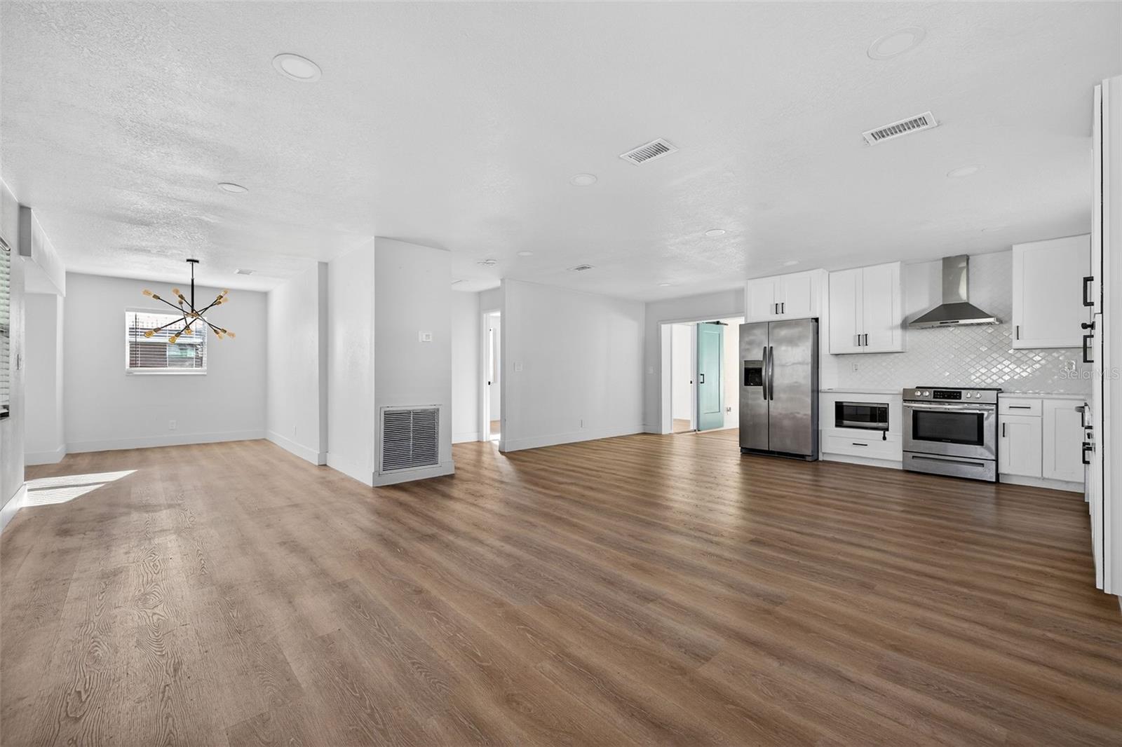 GANBRIDGE CITY 22 - Residential