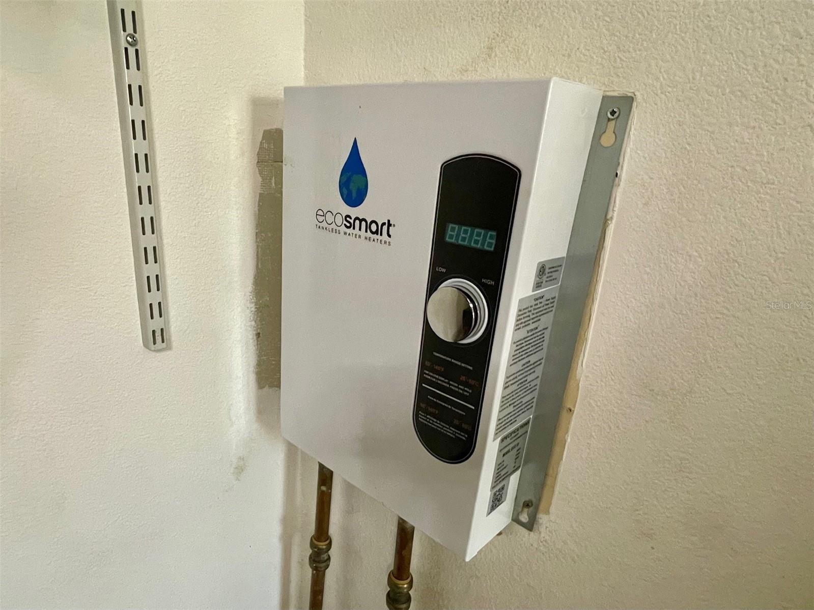 MIDWAY PARK - Residential